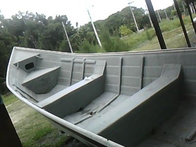 LANCHA  DE FIBRA EM OTIMO ESTADO