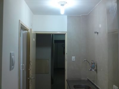 CONSOLAÇÃO – 32 M2. – 1 DORMT. – SALA – 1 WC – COZINHA – REFORMADO/NOVO.