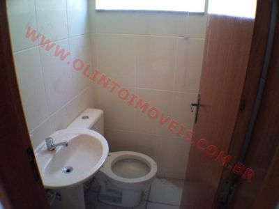 Olinto Imóveis vende Duplex 2 qts no Recreio em Rio das Ostras