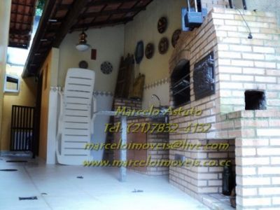 VENDO CASA DUPLEX COM 5 QTOS NA FREGUESIA COM PISCINA!