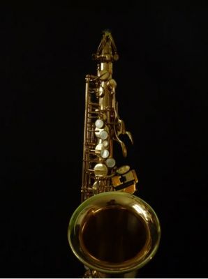 Alto SELMER Mark7 N° 300XXX, laqueado, gravado.