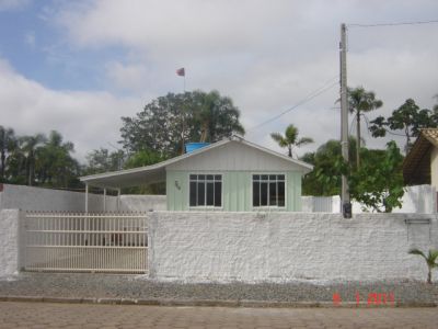 ALUGO CASA POR DIA GRAVATÁ - NAVEGANTES - SC