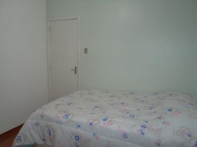 Quarto e sala aconchegante no coração de Copacabana