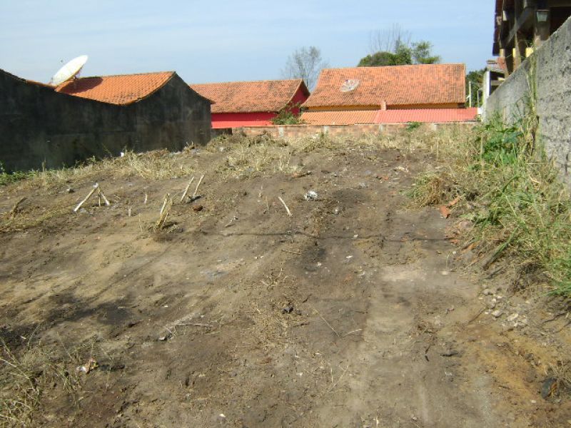 ARARUAMA- PONTINHA- ótimo Terreno 100 m Praia dos Amores