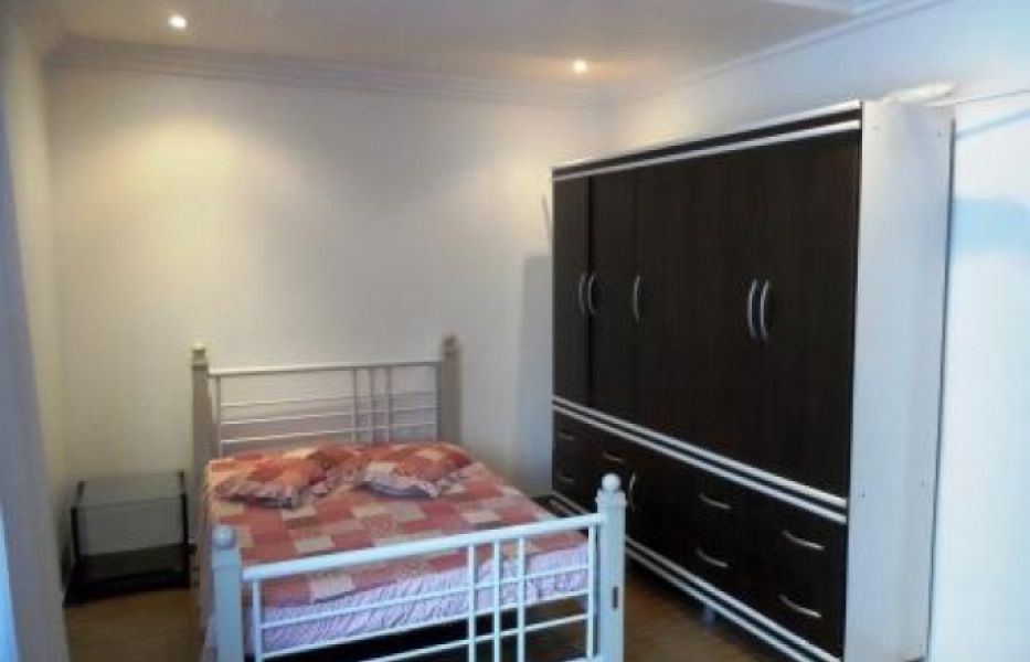 Cód. SV003 Prédio 30m da praia do Gonzaguinha 1 dormitório