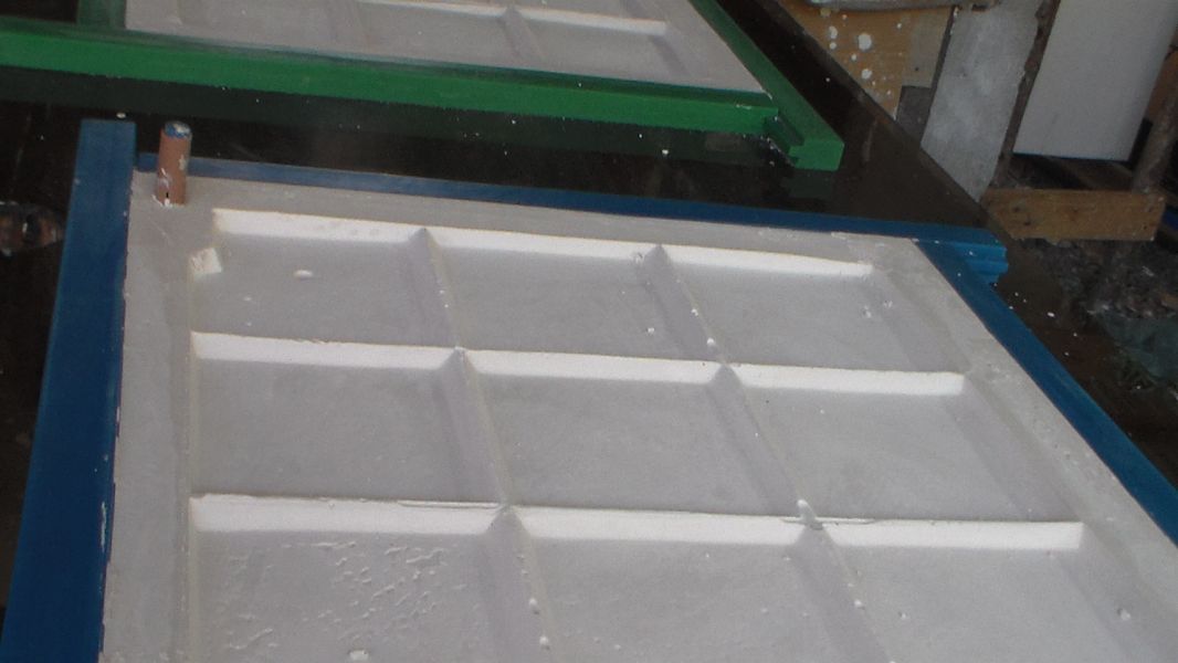 Forma para fabricação de placa de gesso