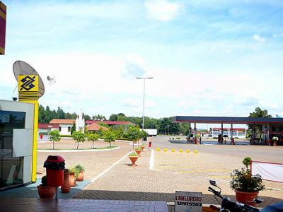 Posto de gazolina com lojas a venda na Castelo Branco, SP