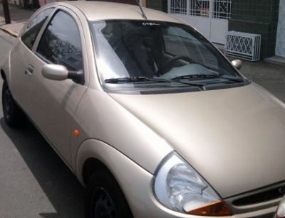 Vendo Ford Ka 2000 basico dourado