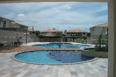 SOBRADO COND. FECHADO