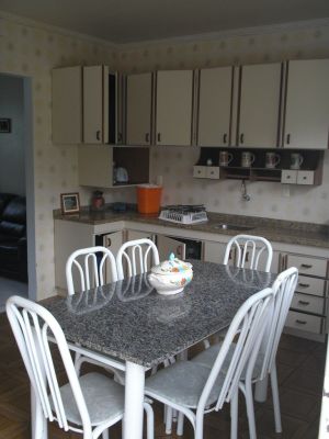 CASA PRÓXIMO À PRAIA