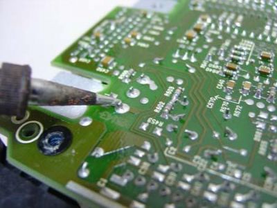 MANUTENÇÃO E REPAROS EM MODULOS DE INJEÇÃO ELETRÔNICA