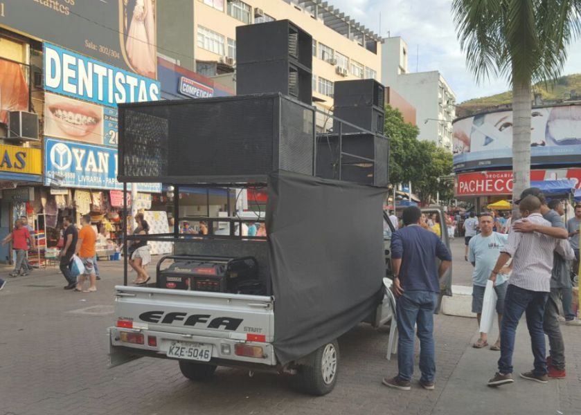 Mini Trio Elétrico para Carreata Política