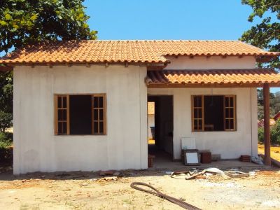 casas em araruama CEF 80.000,00