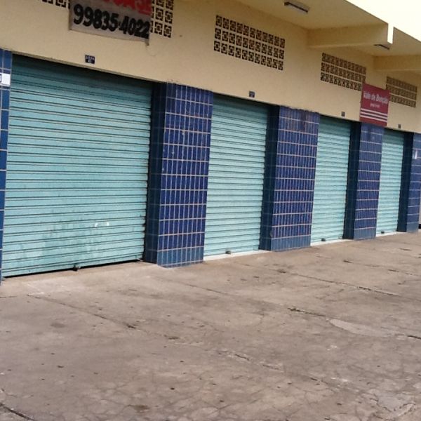 Aluga se ponto comercial-escritorio