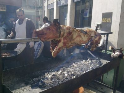 CLAN-BIBITO,CHURRASQUEIRO.