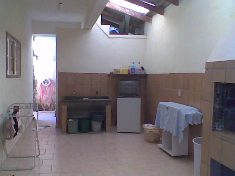 VENDE-SE CASA EM  ITAPEMA/SC ( Praia )