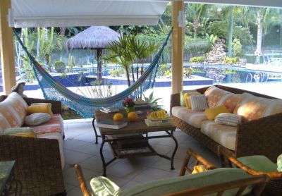 Casa 4 suítes vargem pequena rj