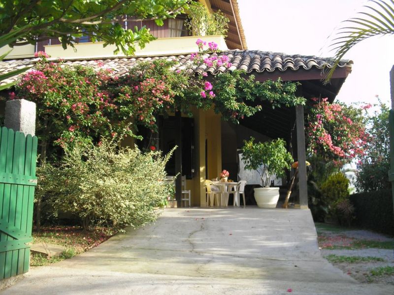 Vendo linda casa - Praia dos Ingleses