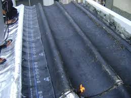 Calhas Soldafort, rufos, pingadeiras galvanizadas, telhas trincadas, eletro dutos, produtos à base..