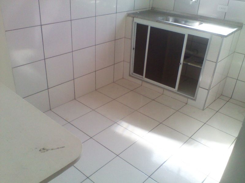 01 dormitório - Vila Tupi - R$ 116.000,00