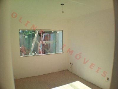 Olinto Imóveis vende Duplex 3 qts no Costazul em Rio das Ostras