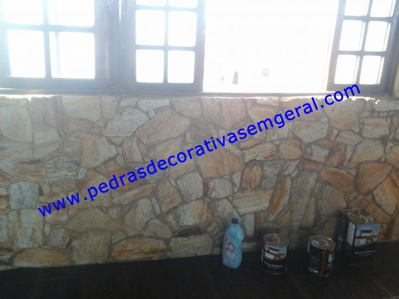 Pedras madeira filete padronizado