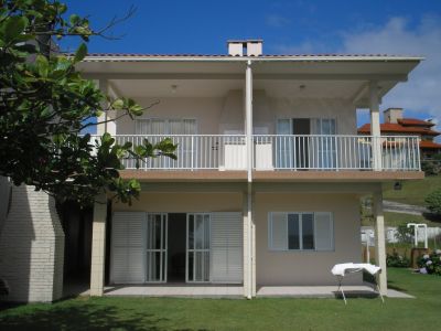 CASA FRENTE AO MAR - Praia dos Ingleses.