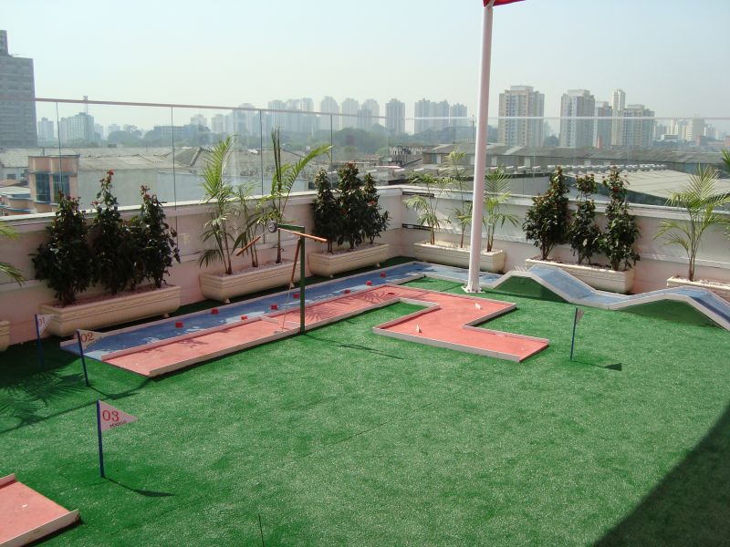 Mini golfe para pequenas áreas 