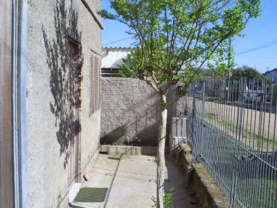 casa à venda no bairro Passo das Pedras(Castro Alves)