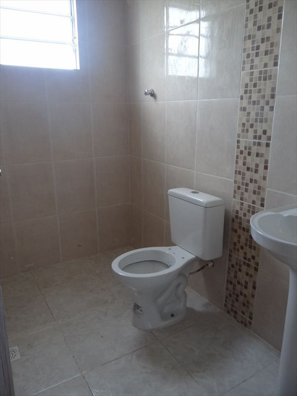 Casa Novinha em Mongaguá