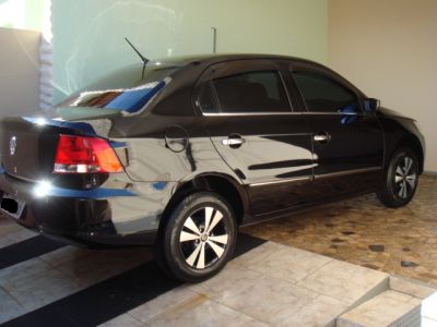 VW - Voyage 1.0 2009 - Impecável