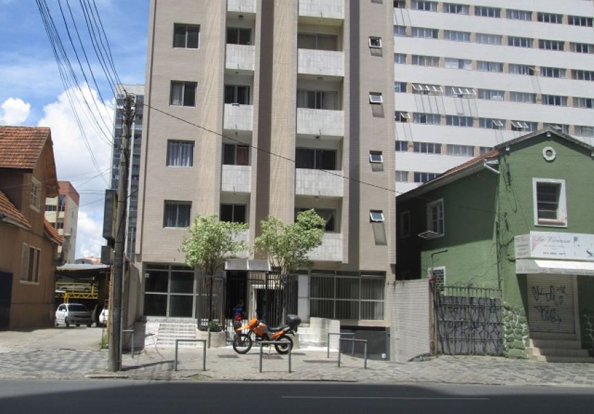 Vende Kitinete no Centro, em Curitiba/PR