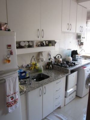 VENDO APTO. 3 DORM. BAIRRO PETRÓPOLIS - PORTO ALEGRE - RS