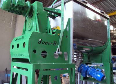  MISTURADOR DE PÓ RAÇÃO HUMANA RIBBON BLENDER  