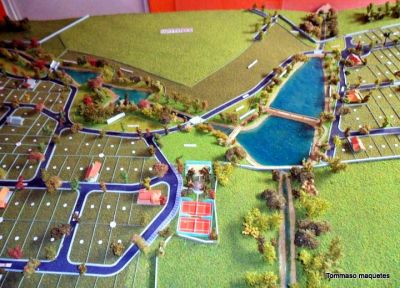 Tommaso maquetes