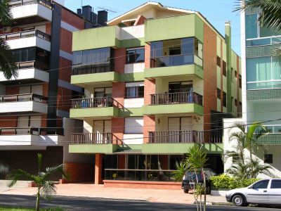 Apto/cobertura no centro de Capão da Canoa- rs