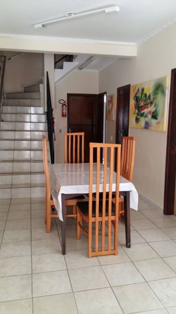 Pensionato em região de alto padrão