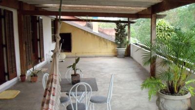 Excelente casa em Condominio fechado