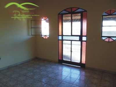 Casa de 3 quartos em Ibirité