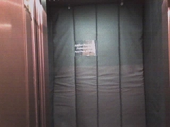 Forro Capa Protetor acolchoado para elevador.