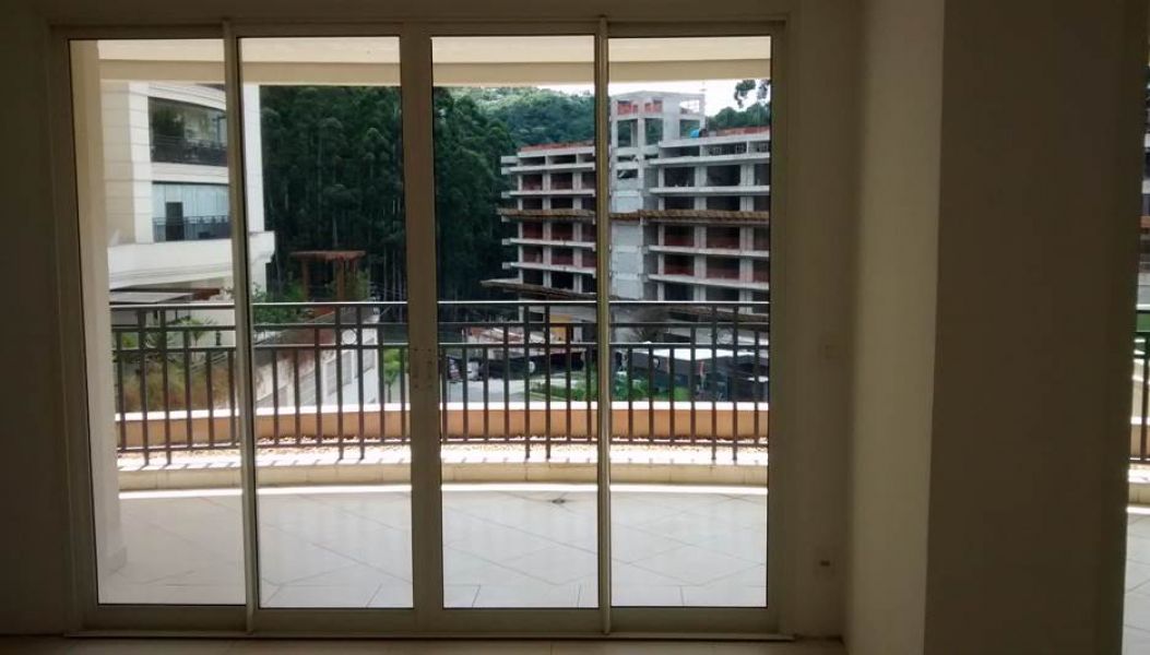 Apartamento em Alphaville 201mt²