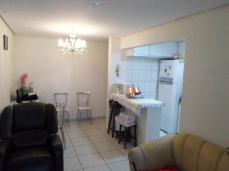  Residencial Village dos Alpes, 02 qts, sala com varanda