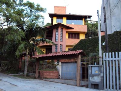 CASA 3 DORMITORIOS CIDADE JARDIM PORTO ALEGRE RS