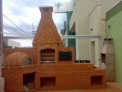 Churrasqueiras, Telhas, Piscinas, Marmore, Granitos e Acessorios.