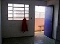 Aluga-se apto/kitnet  na avenida do metro jabaquara.