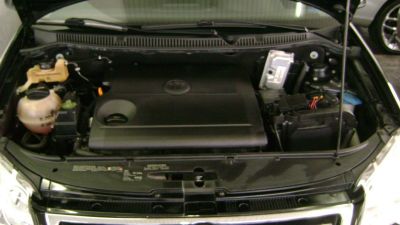 VW Polo Sedan 1.6 Flex 8v