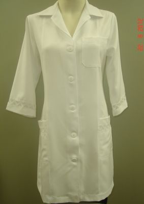 AVENTAIS E JALECOS PARA ÁREA DA SAÚDE