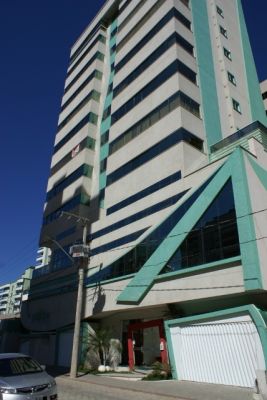 Lindo Apto em Meia Praia, Itapema, SC