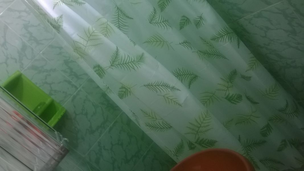 Casa mobiliada tv a cabo ar com agua e luz 1000