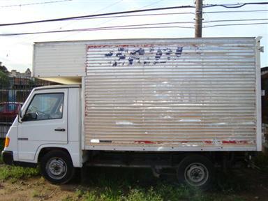 oziel mudanças tel (015)32430091 ou (015)97146849